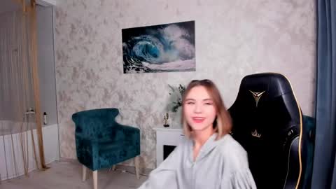 ellacurtis online show from March 23, 6:14 pm