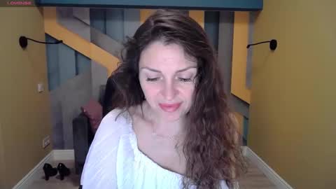 EllaLongs online show from January 11, 12:29 pm