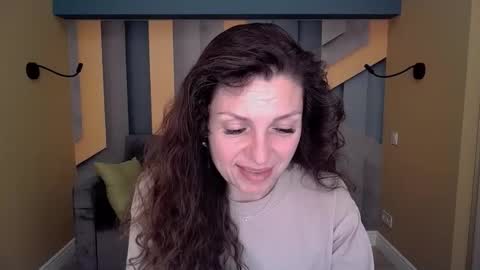 EllaLongs online show from March 13, 12:39 pm