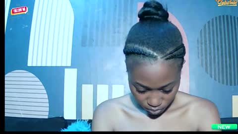 Ellanda Dolly online show from December 17, 3:33 am