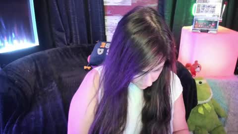 ELLE online show from November 12, 9:24 pm