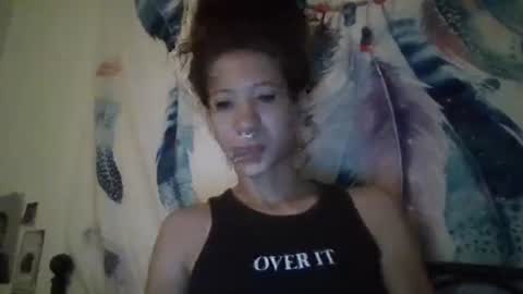 Ellie Hazii online show from May 18, 12:31 am