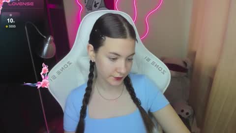 ellisky online show from November 4, 3:44 am