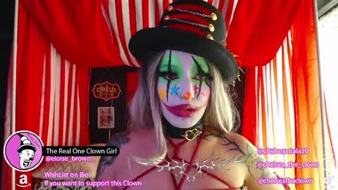 Chelsea  Please help me to reach 100 thumbs up online show from April 2, 7:22 pm