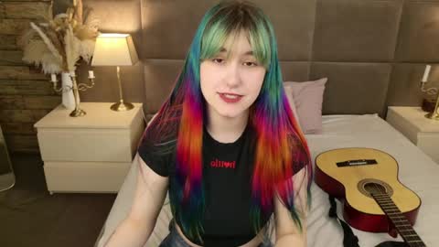 Elsie online show from May 15, 5:44 am