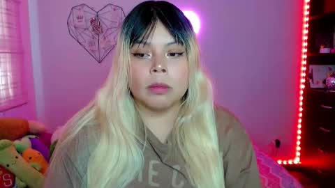 Ely online show from November 19, 9:26 pm