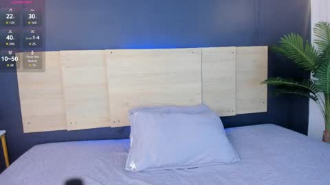 Emily online show from April 4, 11:42 am