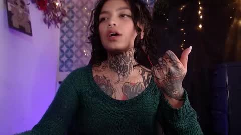 ema_ploxx online show from September 25, 5:50 am