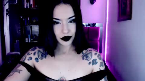 Emerald Black online show from June 15, 4:23 am