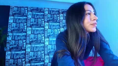 Emilia Gomez online show from February 21, 1:34 pm