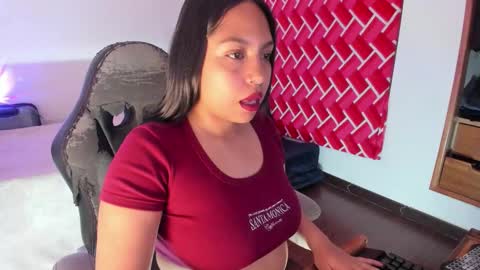 Emi online show from March 3, 2:06 am