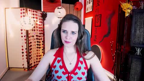 Emilia Bedy online show from February 26, 9:19 am