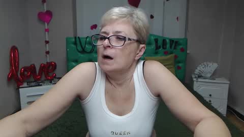 EmiliaGree online show from December 3, 6:54 pm