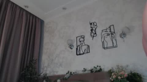 Emily online show from March 12, 8:33 pm