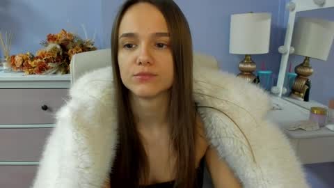 Emilly online show from March 31, 6:35 am