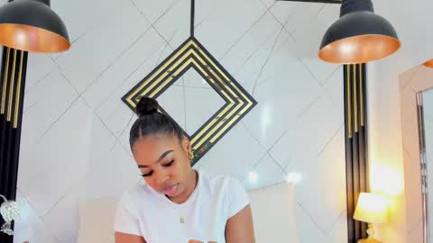 Emilly online show from December 20, 12:53 pm