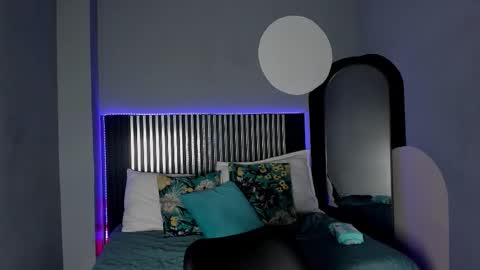              online show from February 13, 7:59 pm