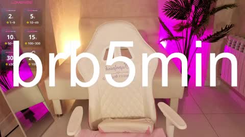 Emily online show from April 17, 1:51 am