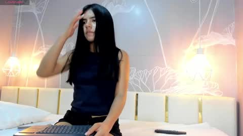 Emily online show from April 18, 2:36 am