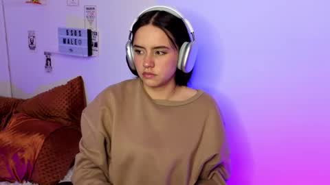 Emily Lindey online show from February 16, 8:25 am