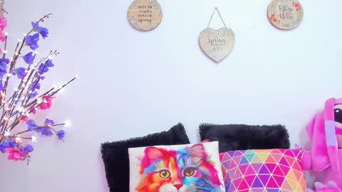 Emily online show from January 12, 8:47 pm