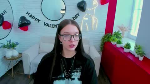 Emily online show from February 13, 11:01 am