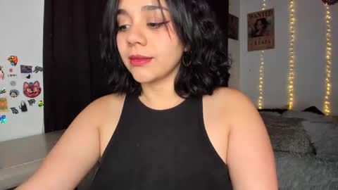 emily_vader online show from February 1, 1:55 am