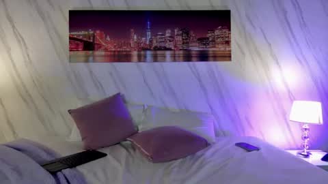 Emily online show from May 7, 9:40 pm