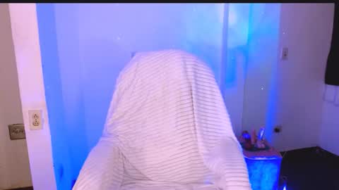 Emily Williams12 online show from September 16, 11:57 pm