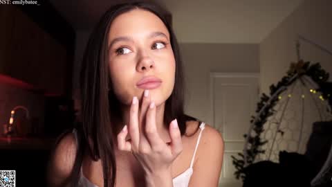 emilybatee online show from February 6, 5:16 pm