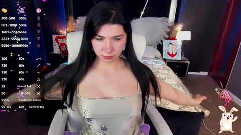 Emy online show from April 3, 6:11 am