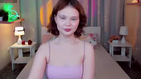 Emilyhaves online show from June 23, 8:12 am