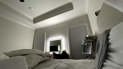 emily choi online show from March 17, 1:42 am