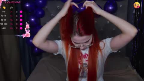 EmilyKents online show from November 7, 2:28 am