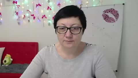 Emily online show from April 19, 5:18 am