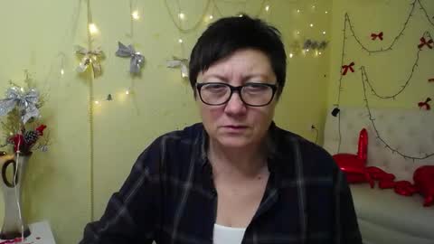 Emily online show from January 18, 6:26 pm