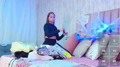 My IG - EmilyParker   online show from November 2, 7:06 pm