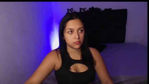 Snapshot of emilysavvato chatting on January 1, 7:53 pm Emily online show from January 1, 7:53 pm