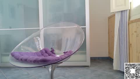 Emily ----  online show from February 13, 10:23 am