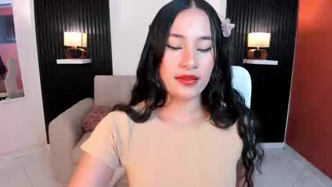 emilyy_kim online show from September 21, 10:41 pm
