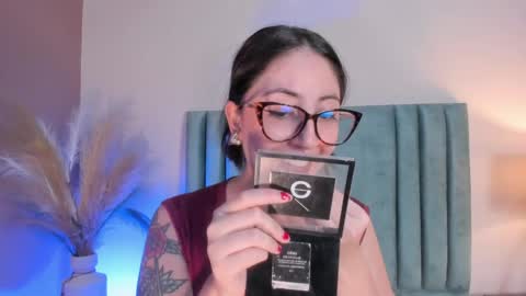 Emilyy Watson online show from June 6, 12:50 am