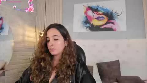 Emma online show from September 8, 4:06 pm