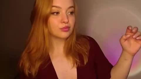Emma and July online show from July 3, 6:14 pm