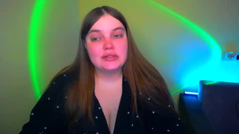Snapshot of emma_dorn chatting on September 15, 11:29 am Eva online show from September 15, 11:29 am
