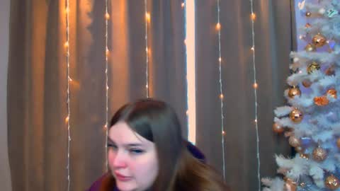 Snapshot of emma_dorn chatting on January 7, 12:09 pm Eva online show from January 7, 12:09 pm