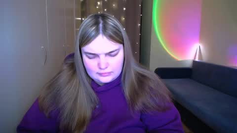 Eva online show from April 4, 1:10 pm