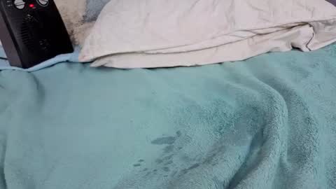 Emma online show from December 15, 9:31 pm