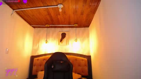 emma online show from June 5, 4:27 am