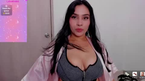 Emma online show from April 19, 2:22 am