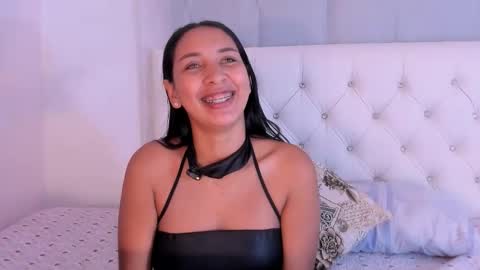 Emma online show from January 16, 9:00 pm